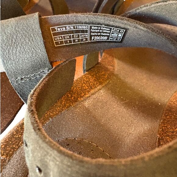 Teva Matte Black Mahonia Cork Sole Wedge Cross Strap Sandals w Buckles size 7 - Picture 7 of 16